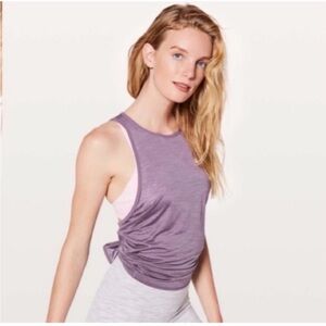 Lululemon Tied & True Tank in Smoked Mulberry Purple Size 8 EUC